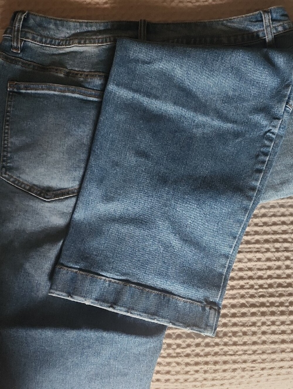 Flamingals Light Blue Denim Barrel Jeans - Picture 6 of 8
